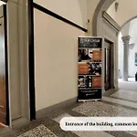 Caravaggio Frescoed Big Loft In Oltrarno