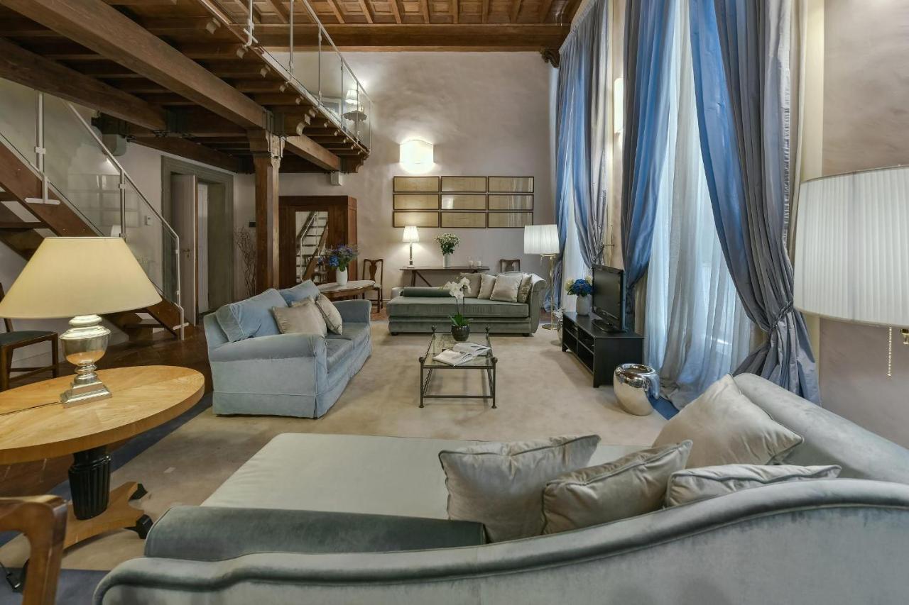 Apartamento Caravaggio Frescoed Big Loft In Oltrarno *